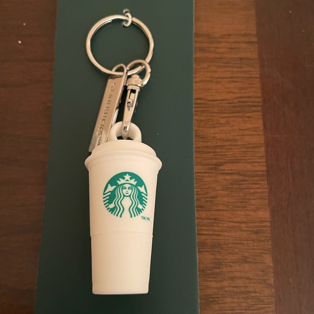 Starbucks Green and White Cup Keychain